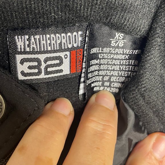 Weatherproof 32 degrees, kids winter ski/snow pants size XS 5/6 in black. - Picture 10 of 10